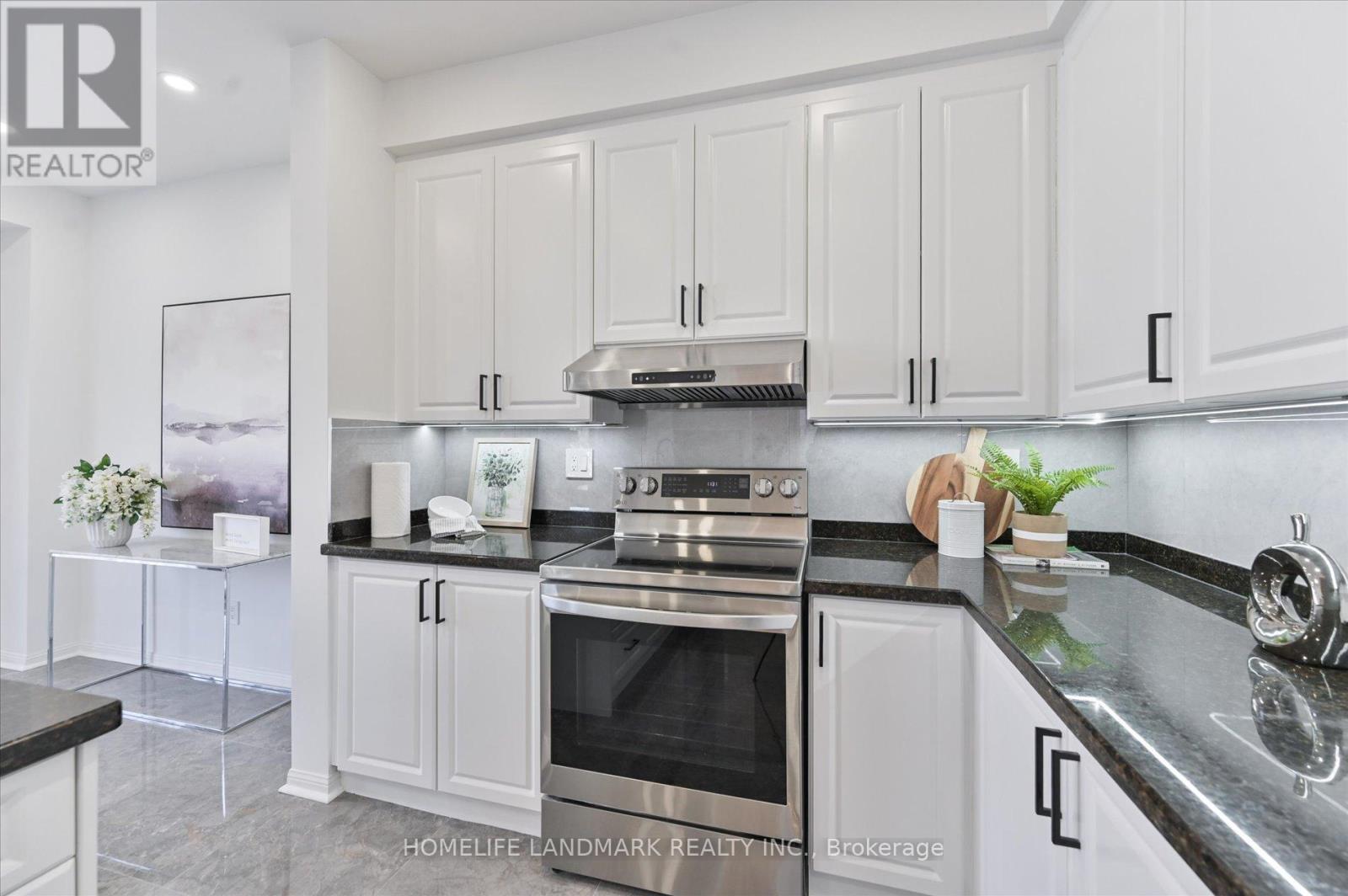 20 Fortune Crescent, Richmond Hill, Ontario  L4S 1S5 - Photo 8 - N13160244