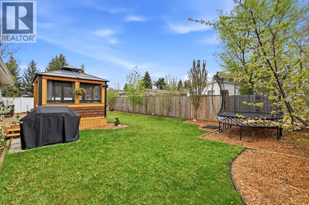 60 Anquetel Close, Red Deer, Alberta  T4R 1G7 - Photo 31 - A2313735