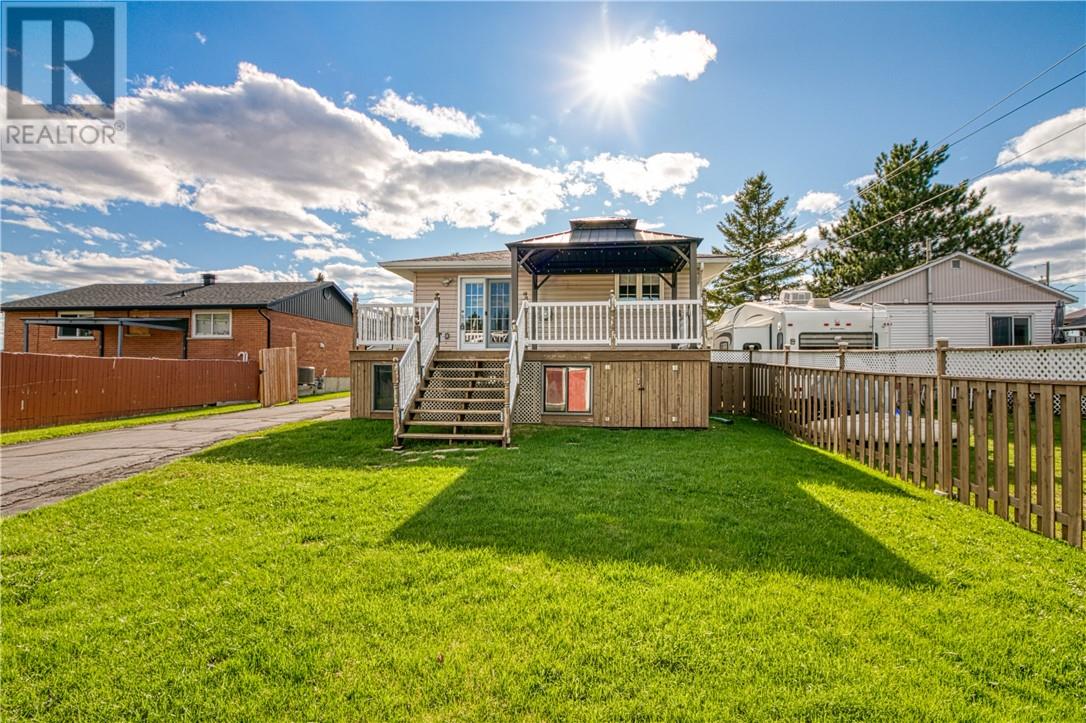 4680 Frontenac Crescent, Val Therese, Ontario  P3P 1S3 - Photo 29 - 2127941
