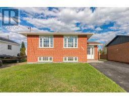 4680 Frontenac Crescent, Val Therese, Ontario