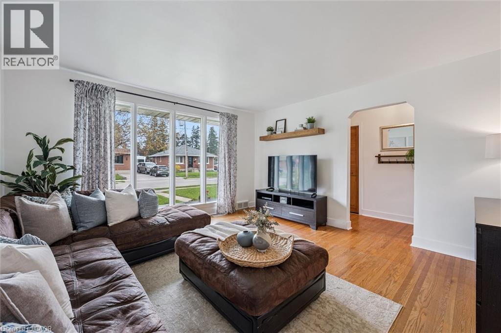 14 Glenwood Avenue, Guelph, Ontario  N1H 4L2 - Photo 9 - 40832157