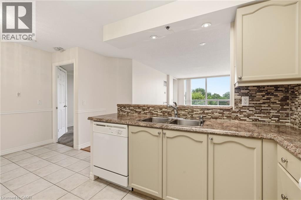100 Burloak Drive Unit# 1415, Burlington, Ontario  L7L 6P6 - Photo 8 - 40831908