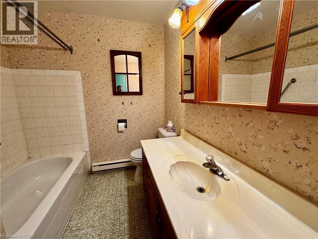 118a W Lock Street W, Dunnville, Ontario  N1A 1T9 - Photo 14 - 40831376