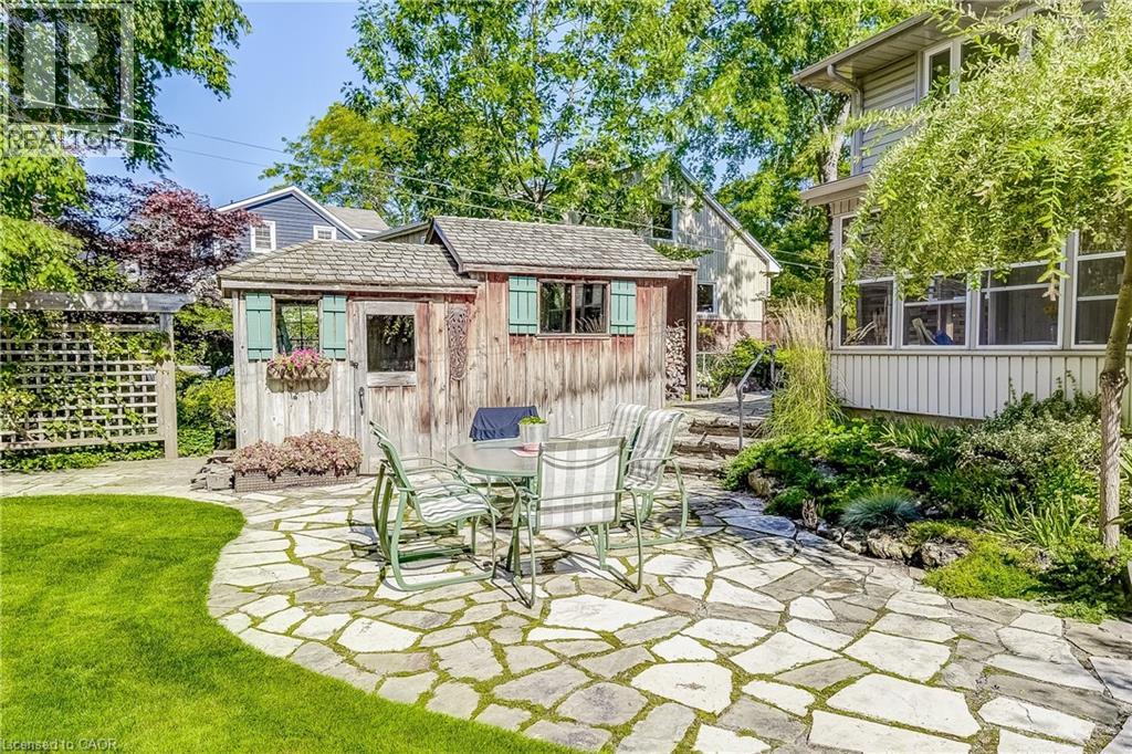 692 Courtland Place, Burlington, Ontario  L7R 2M6 - Photo 35 - 40831349