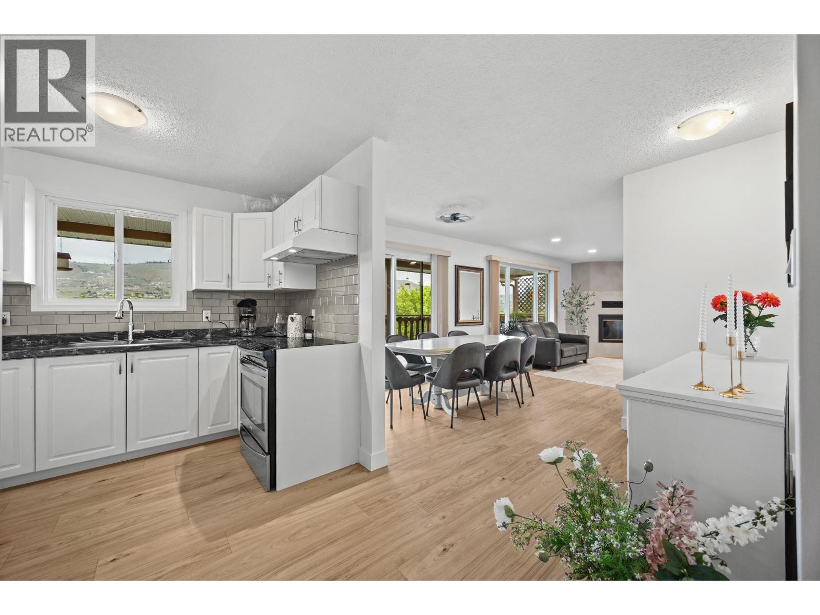6717 Apollo Road, Vernon, British Columbia  V1H 1J3 - Photo 16 - 10388135