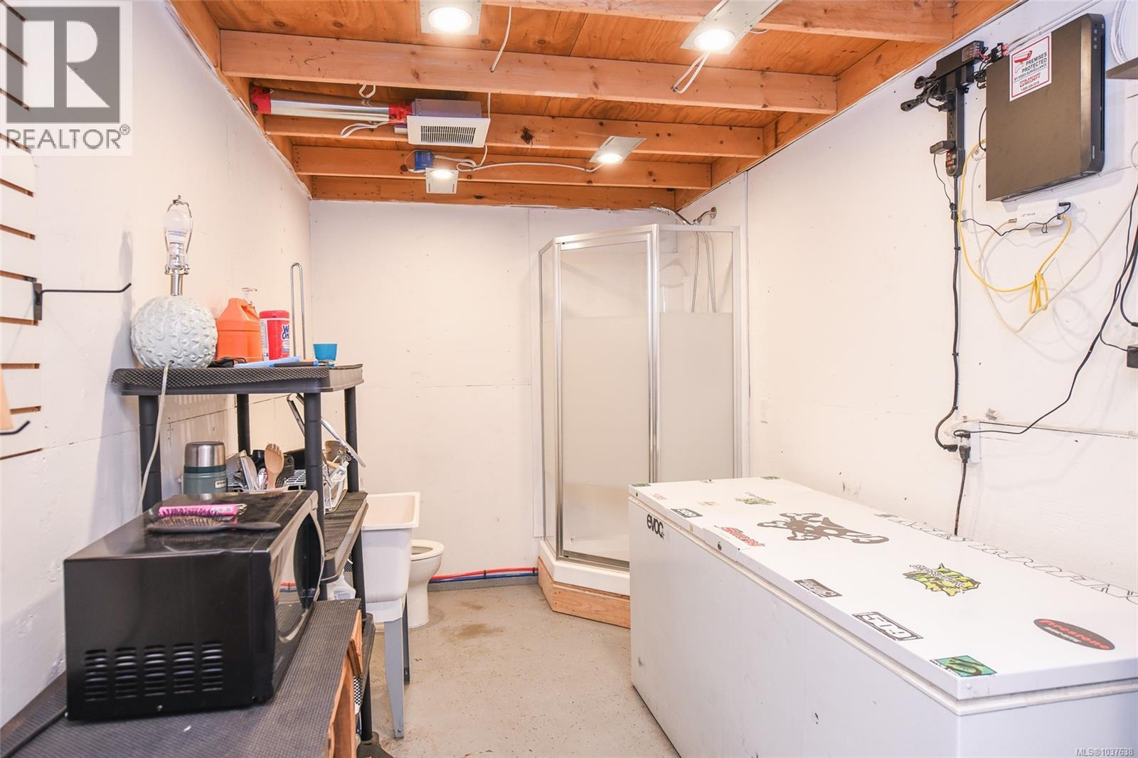 1940 Ryan Rd E, Comox, British Columbia  V9M 4C9 - Photo 51 - 1037638