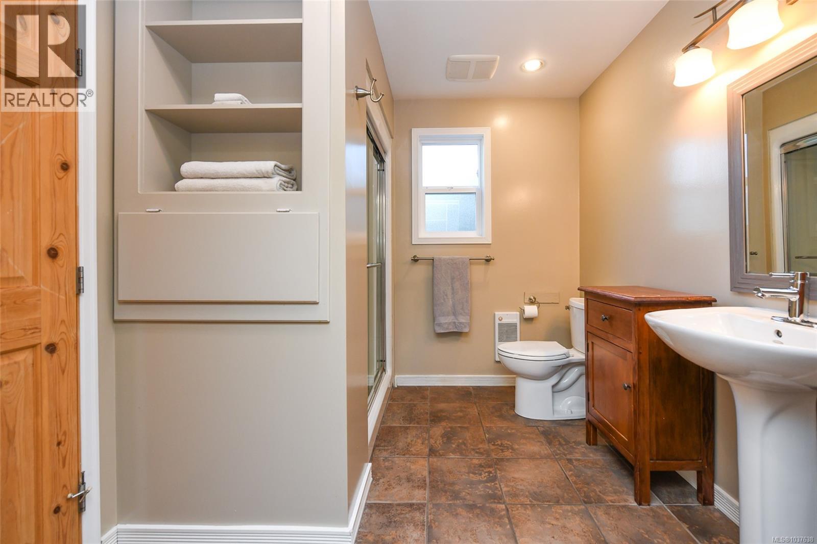 1940 Ryan Rd E, Comox, British Columbia  V9M 4C9 - Photo 28 - 1037638