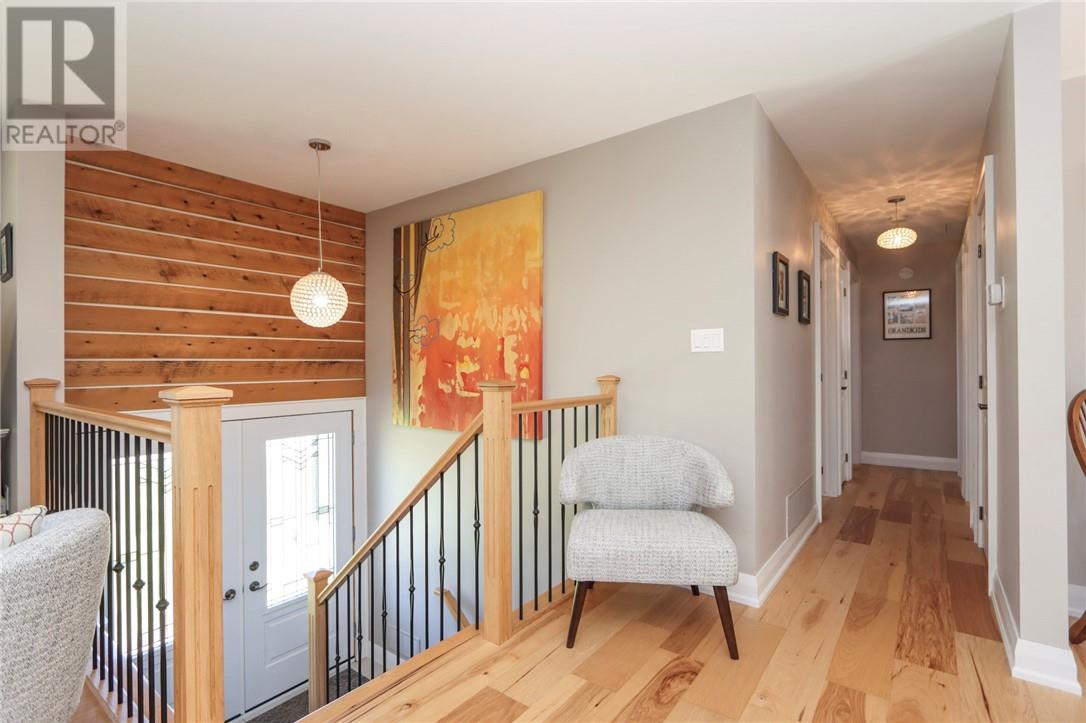 279 Regional Road 10, Whitefish, Ontario  P0M 3E0 - Photo 16 - 2127865