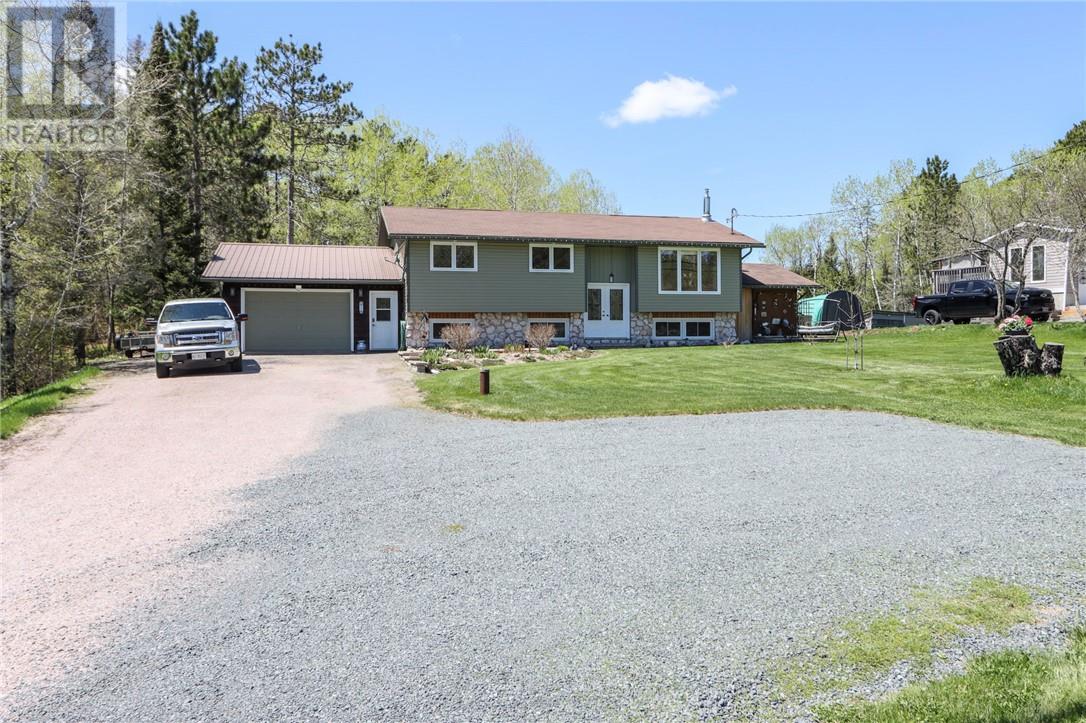 279 Regional Road 10, Whitefish, Ontario  P0M 3E0 - Photo 36 - 2127865