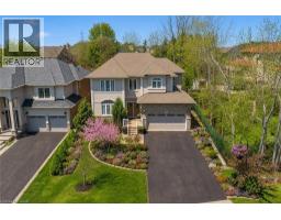 16 WESTRIDGE Drive, Hamilton, Ontario