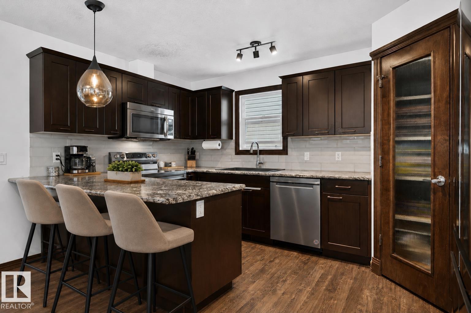 108 Hewitt Ci, Spruce Grove, Alberta  T7X 0P2 - Photo 11 - E4487766