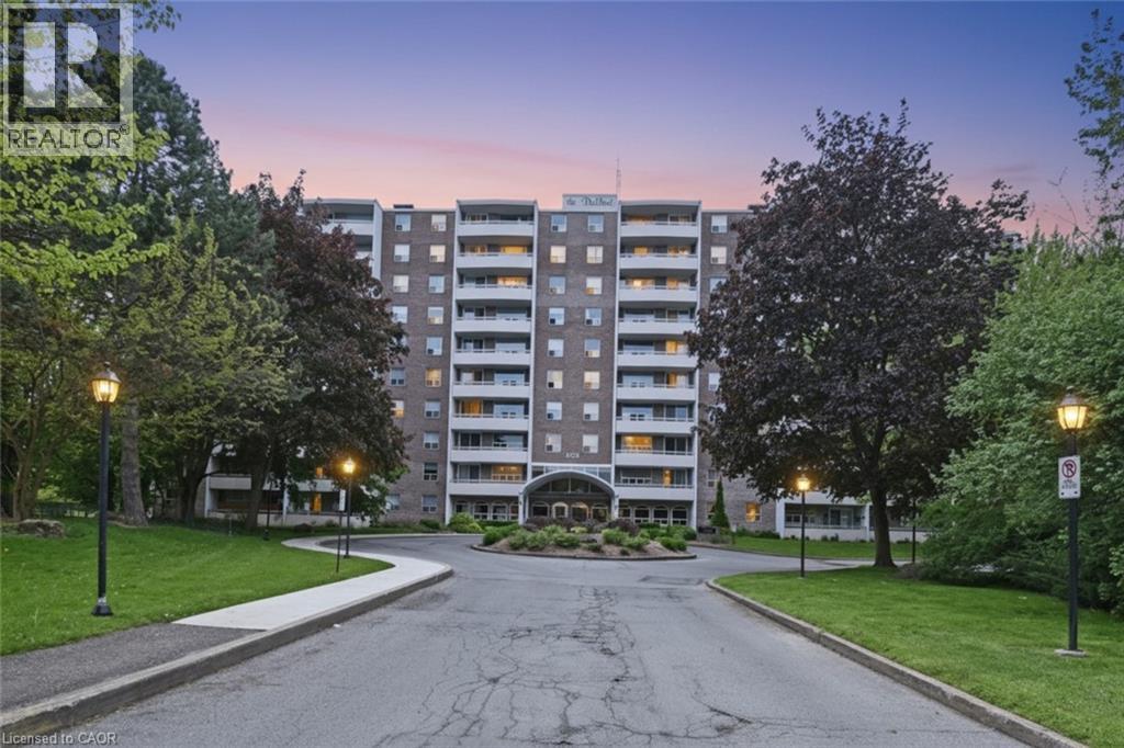 365 Geneva Street Unit# 812, St. Catharines, Ontario  L2N 5S7 - Photo 4 - 40830773
