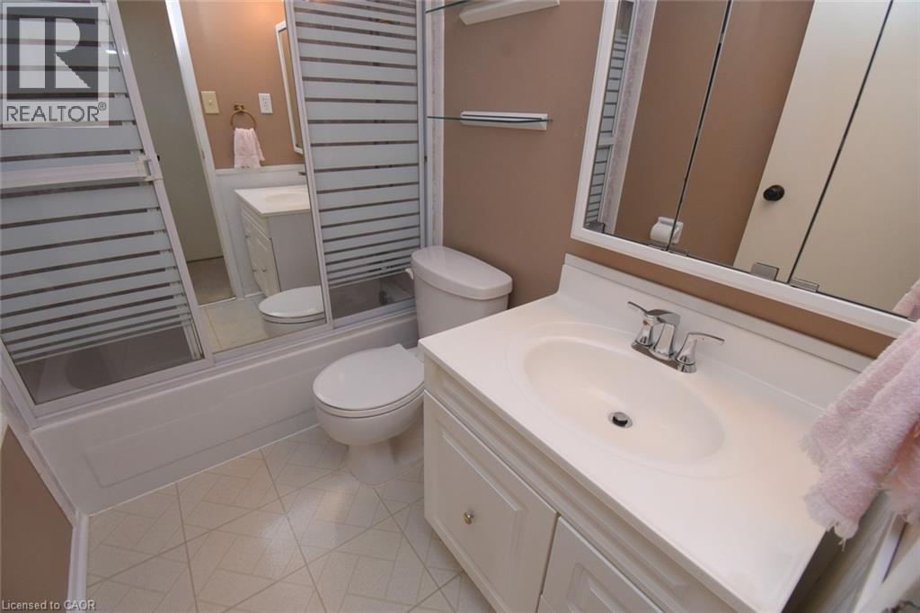 365 Geneva Street Unit# 812, St. Catharines, Ontario  L2N 5S7 - Photo 18 - 40830773