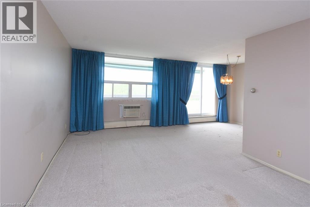 365 Geneva Street Unit# 812, St. Catharines, Ontario  L2N 5S7 - Photo 6 - 40830773