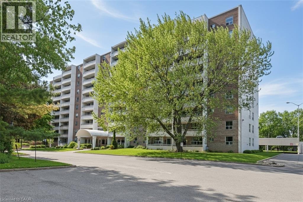 365 Geneva Street Unit# 812, St. Catharines, Ontario  L2N 5S7 - Photo 2 - 40830773