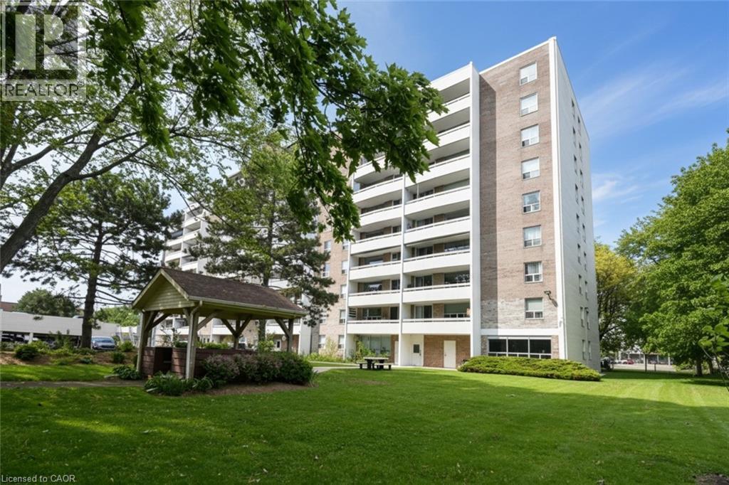 365 Geneva Street Unit# 812, St. Catharines, Ontario  L2N 5S7 - Photo 26 - 40830773