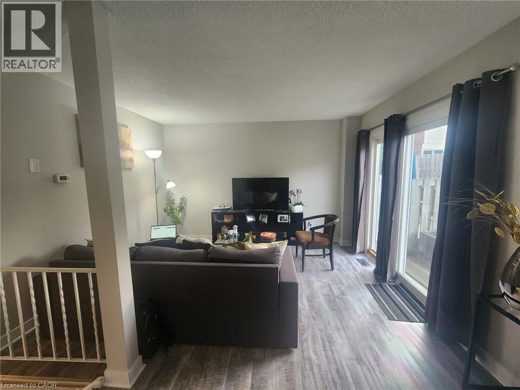 135 Chalmers Street S Unit# 72, Cambridge, Ontario  N1R 6M2 - Photo 4 - 40831735