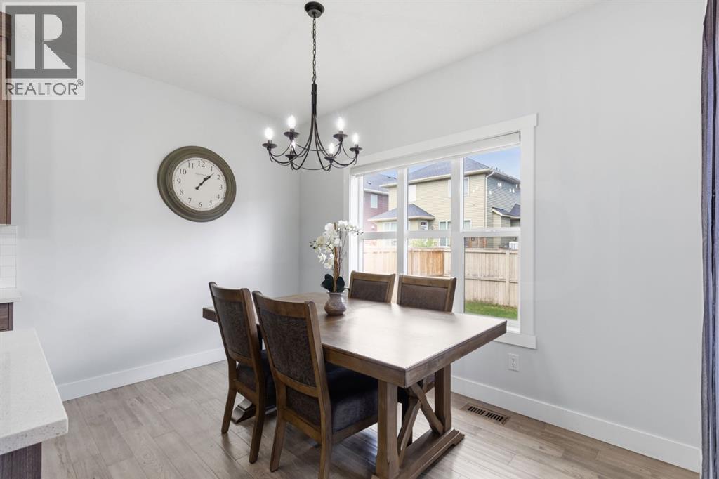 279 Baywater Way Sw, Airdrie, Alberta  T4B 3V6 - Photo 13 - A2313776