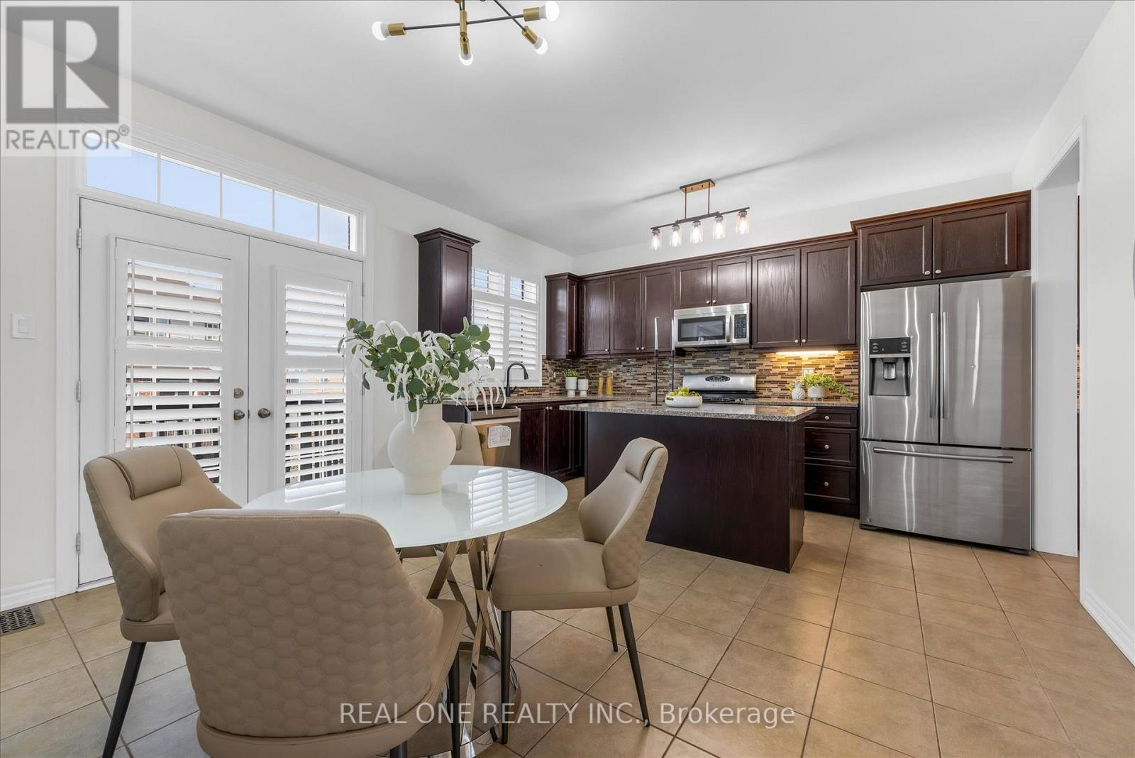 556 Sanderson Crescent, Milton, Ontario  L9T 8L9 - Photo 14 - W13160100