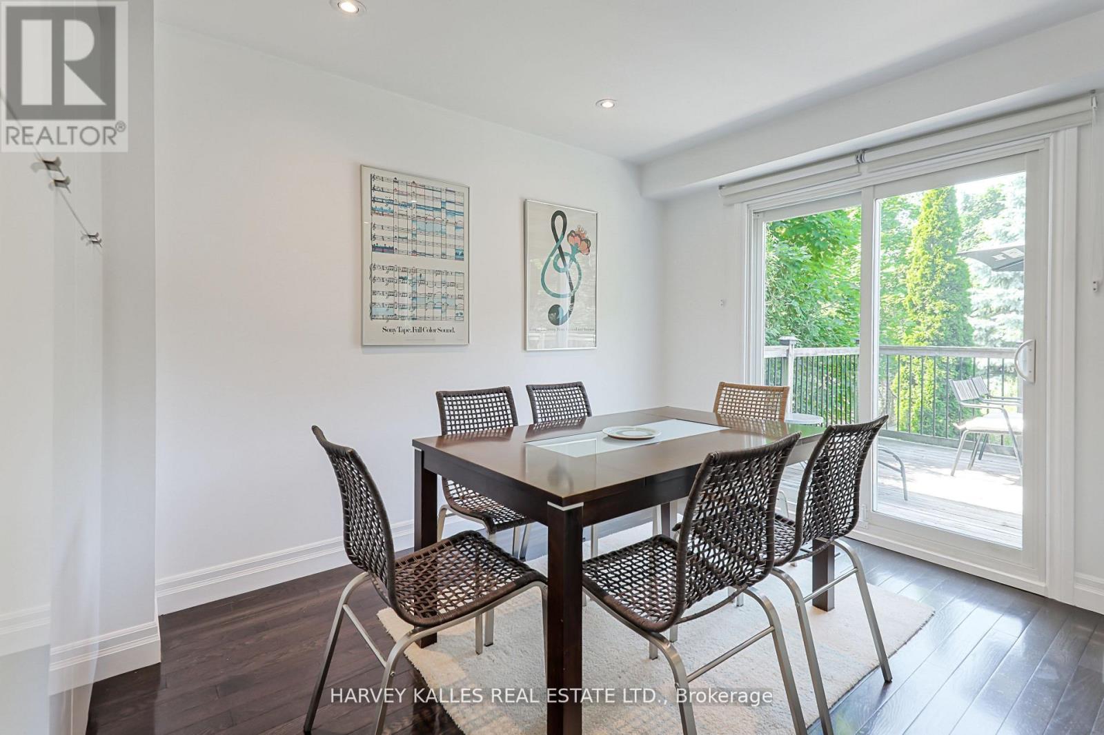 1050 Lindsay Drive, Oakville, Ontario  L6M 3B5 - Photo 14 - W13160210