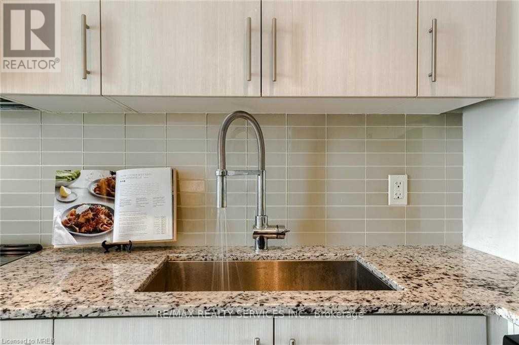 1005 - 4085 Parkside Village Drive, Mississauga, Ontario  L5B 0K9 - Photo 10 - W13160272