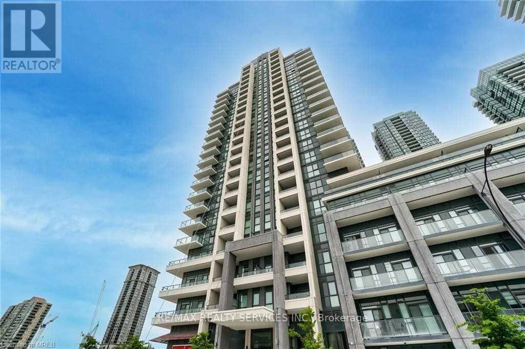 1005 - 4085 Parkside Village Drive, Mississauga, Ontario  L5B 0K9 - Photo 2 - W13160272