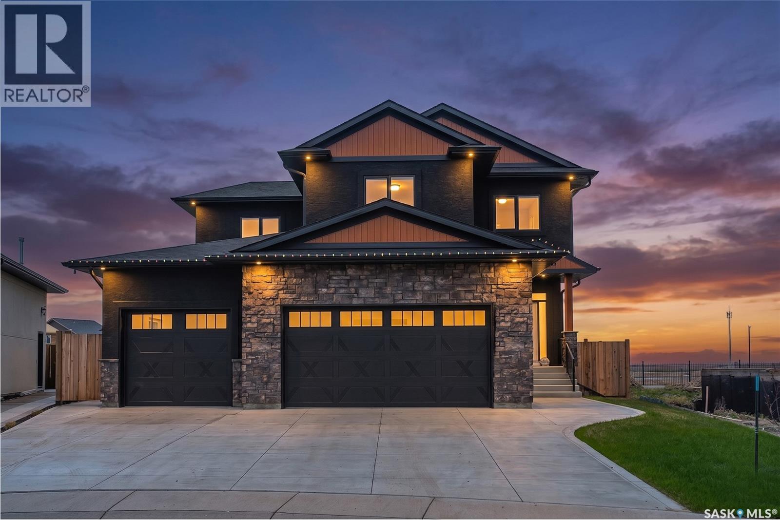 862 Bentley MANOR, Saskatoon, Saskatchewan