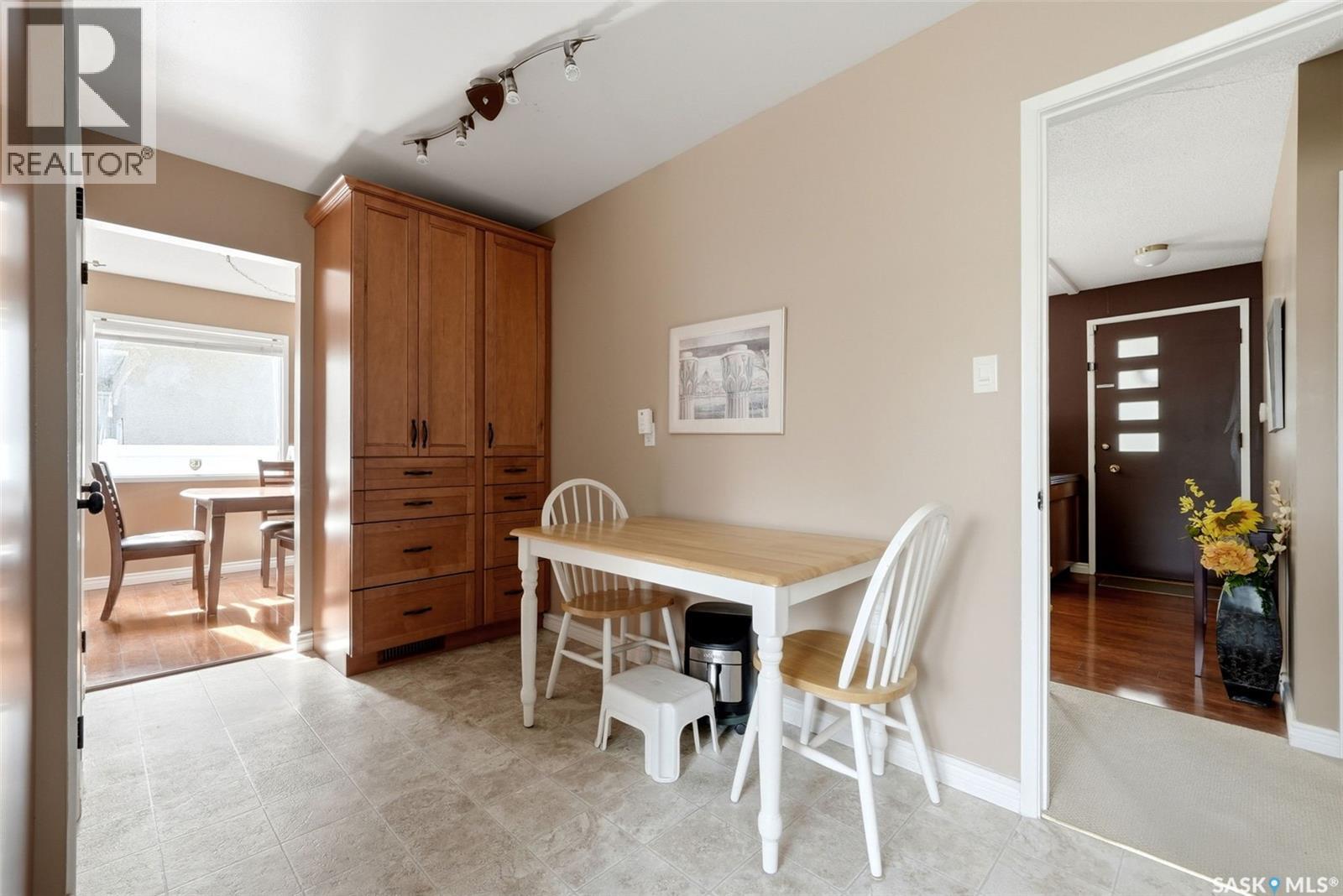 15 Hudson Drive, Regina, Saskatchewan  S4S 2W1 - Photo 10 - SK036710
