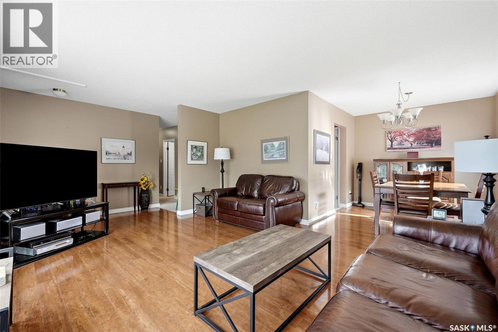 15 Hudson Drive, Regina, Saskatchewan  S4S 2W1 - Photo 7 - SK036710