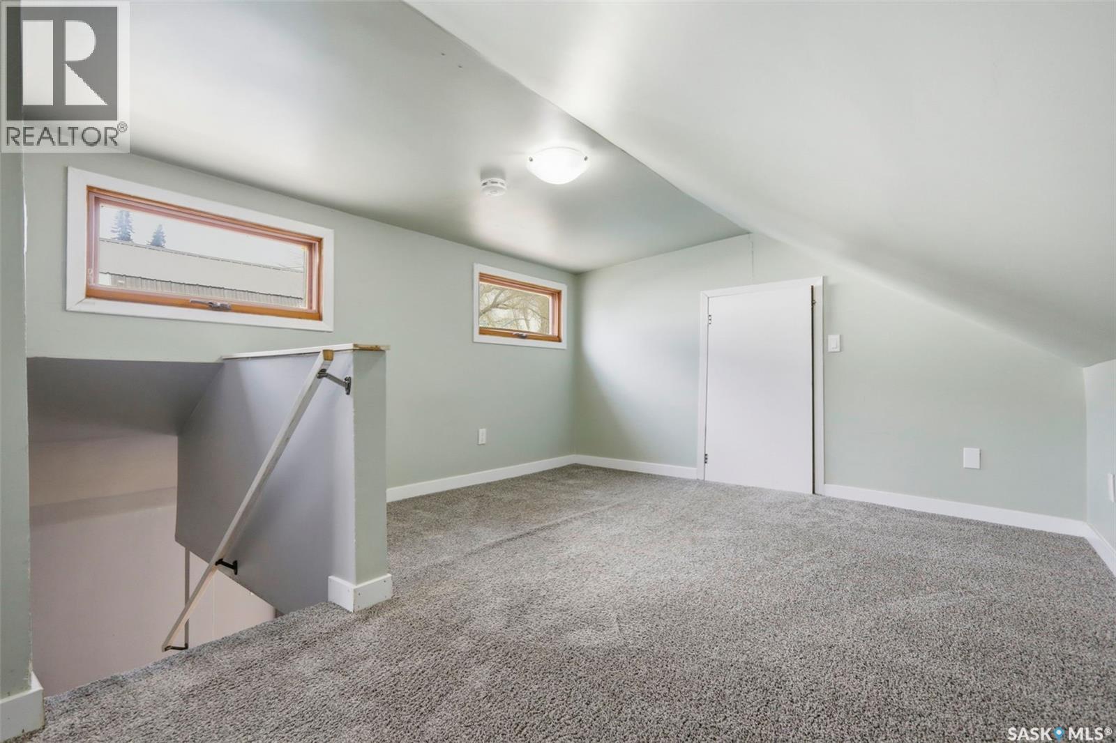 825 L Avenue S, Saskatoon, Saskatchewan  S7M 2H9 - Photo 20 - SK036615