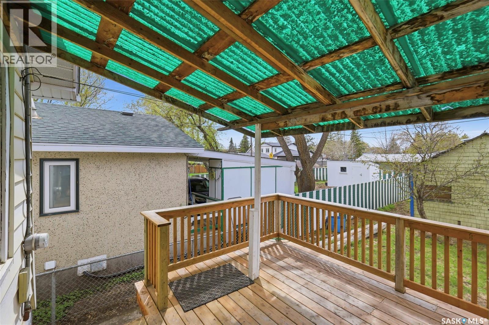 825 L Avenue S, Saskatoon, Saskatchewan  S7M 2H9 - Photo 31 - SK036615