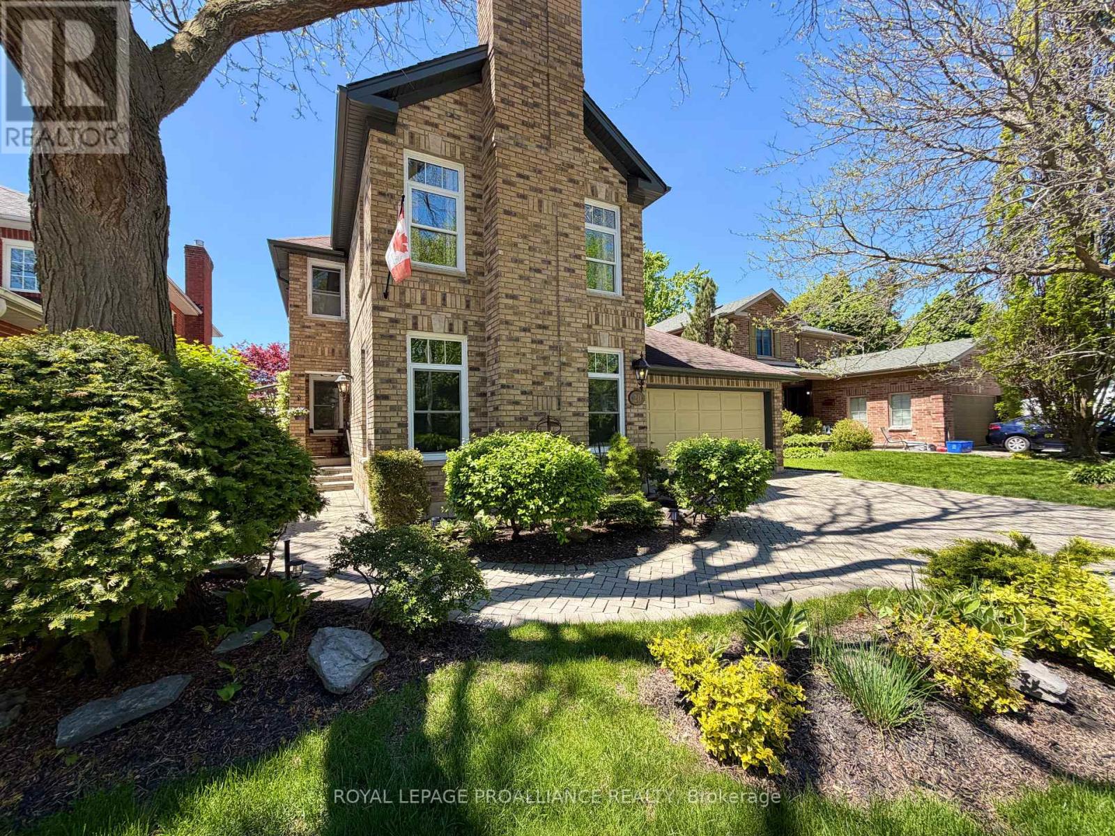 20 Georgian Court, Belleville, Ontario  K8N 5R3 - Photo 2 - X12877448