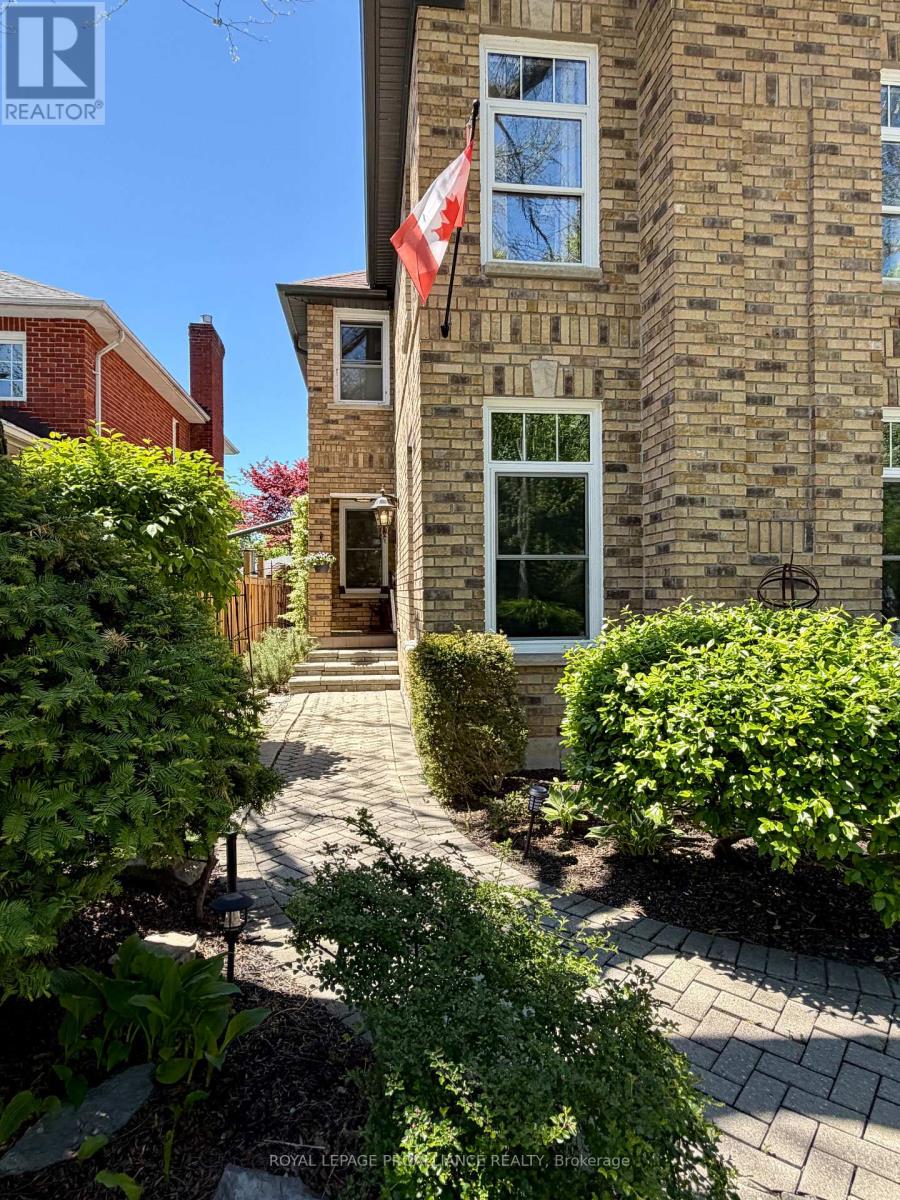 20 Georgian Court, Belleville, Ontario  K8N 5R3 - Photo 5 - X12877448