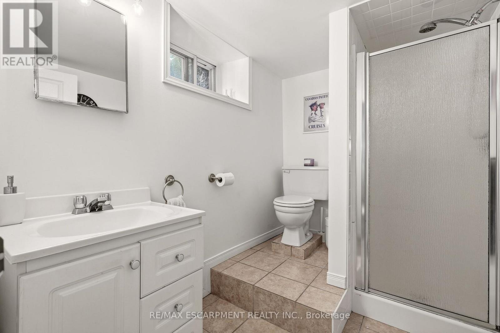 16 Hatt Street, Hamilton, Ontario  L9H 2E8 - Photo 42 - X13160170