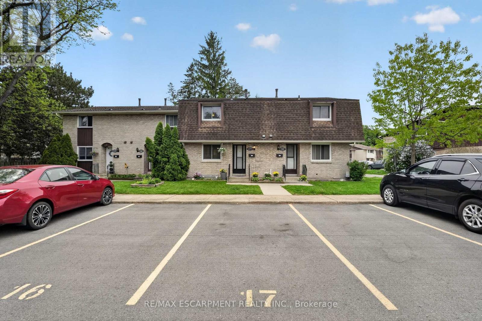 17 - 50 Lakeshore Road, St. Catharines, Ontario  L2N 6P8 - Photo 2 - X13160208
