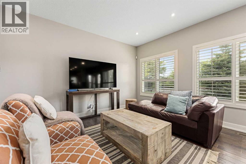 22 Strathridge Court SW, Calgary, Alberta  T3H 4M2 - Photo 18 - A2313679