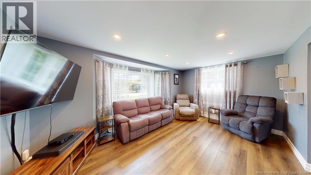 2394 Loch Lomond Road, Saint John, New Brunswick  E2N 1A4 - Photo 11 - NB135428