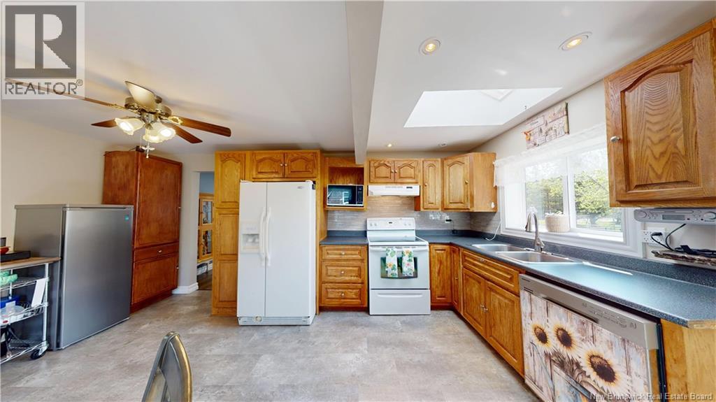 2394 Loch Lomond Road, Saint John, New Brunswick  E2N 1A4 - Photo 15 - NB135428