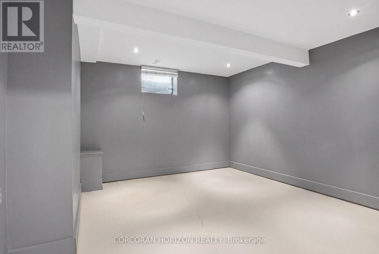 34 Yule Place, Kitchener, Ontario  N2B 2J8 - Photo 41 - X13146524