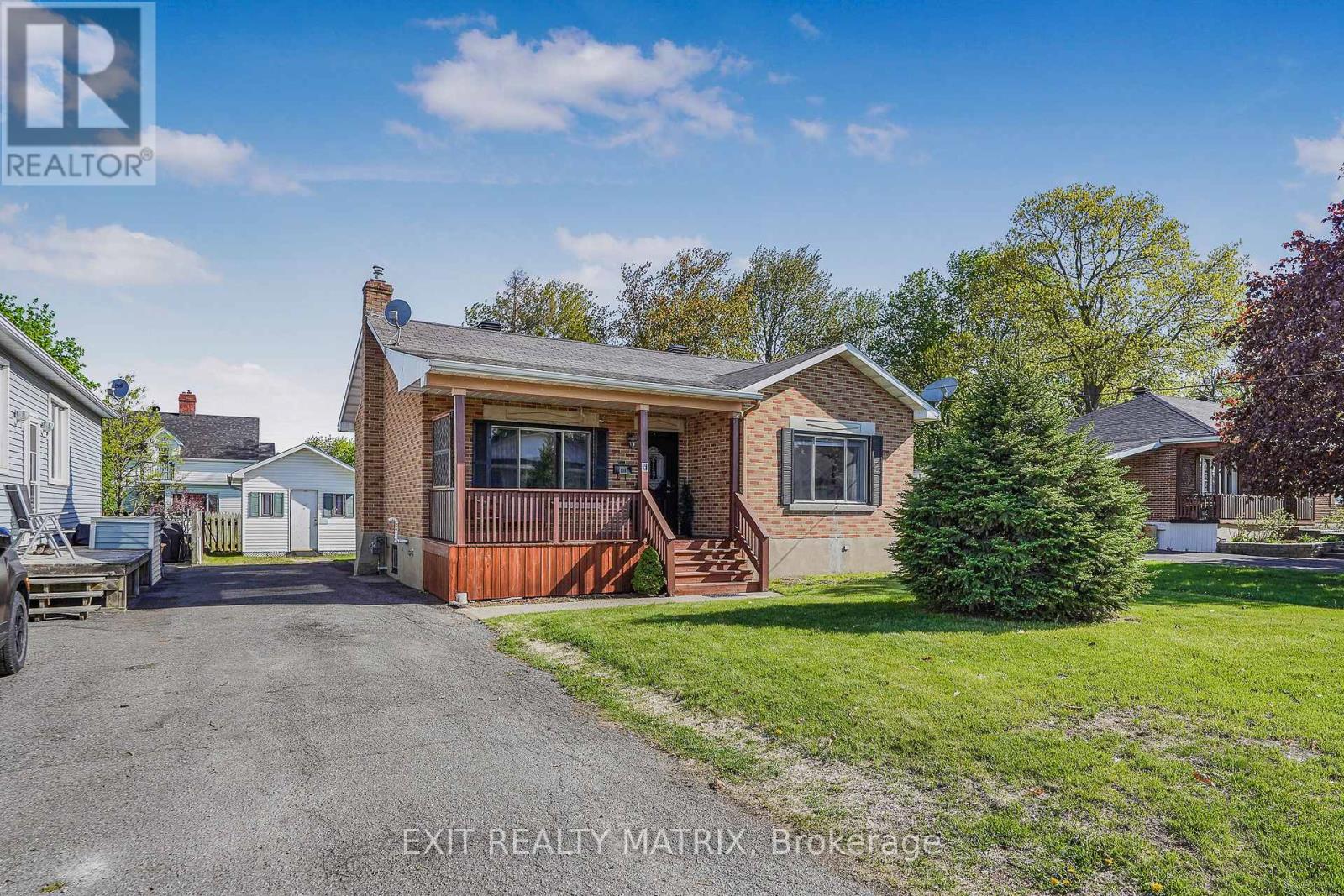 589 Lafleche Road, Hawkesbury, Ontario  K6A 1N3 - Photo 3 - X13160462