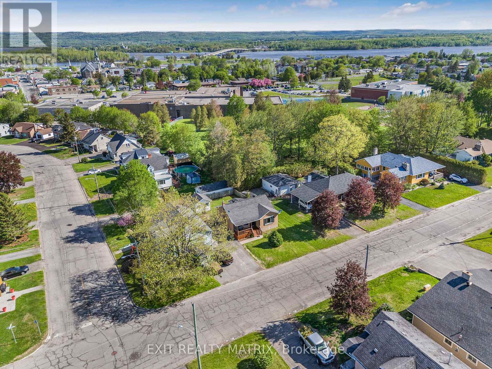 589 Lafleche Road, Hawkesbury, Ontario  K6A 1N3 - Photo 32 - X13160462