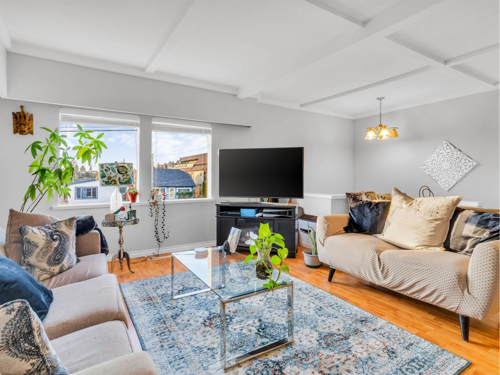 852 Stevens Street, White Rock, British Columbia  V4B 4X2 - Photo 5 - R3126228