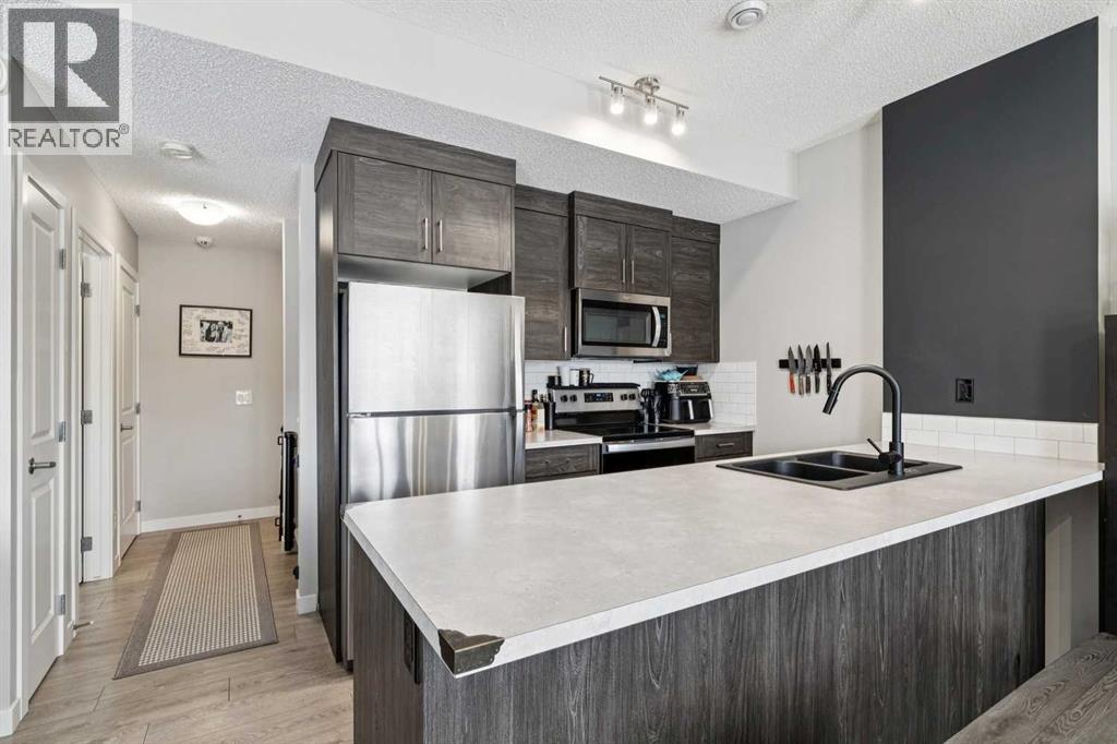 1009, 250 Fireside View, Cochrane, Alberta  T4C 2M2 - Photo 3 - A2312813