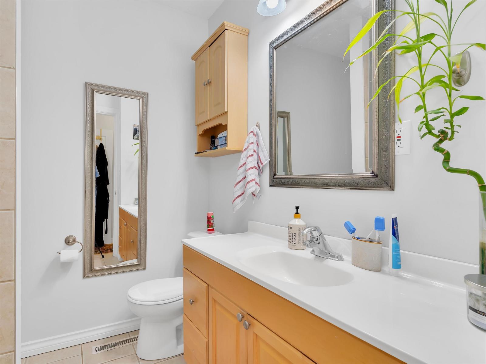 852 Stevens Street, White Rock, British Columbia  V4B 4X2 - Photo 23 - R3126228