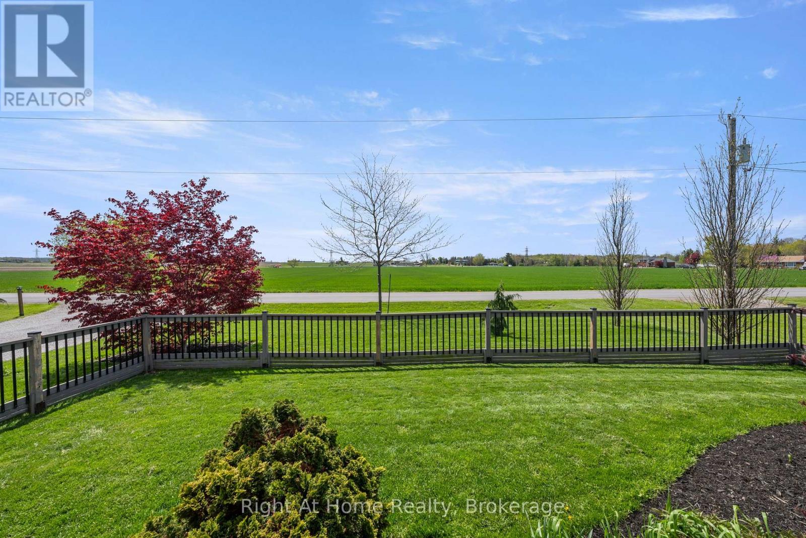 1483 Fifth Ave Louth, St. Catharines, Ontario  L2R 6P7 - Photo 8 - X13131000