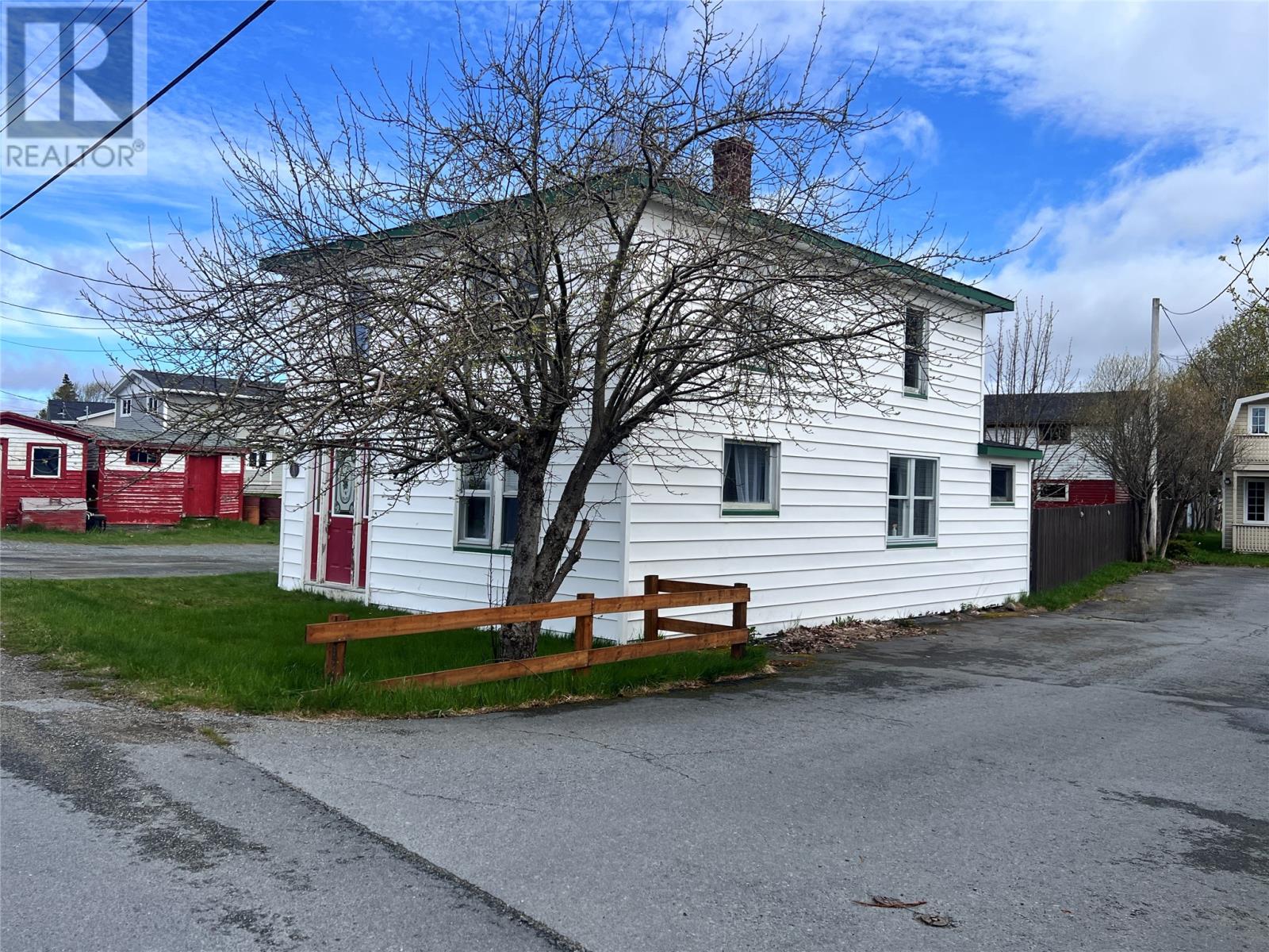 10-16 Hill Avenue, Clarkes Beach, Newfoundland & Labrador  A0A 1W0 - Photo 2 - 1297696
