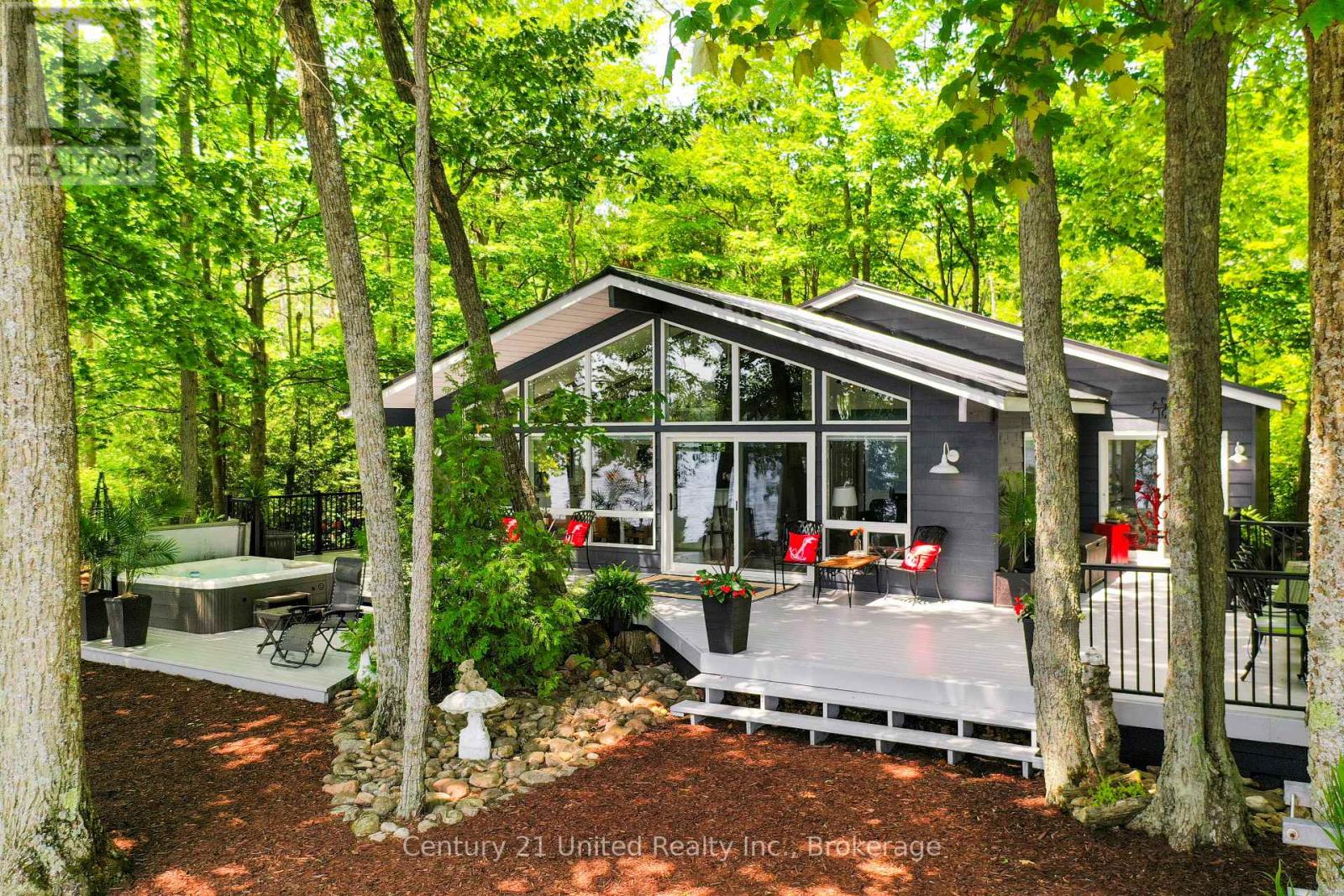 7004 Island 70, Trent Lakes, Ontario  K0L 1T0 - Photo 2 - X13160372