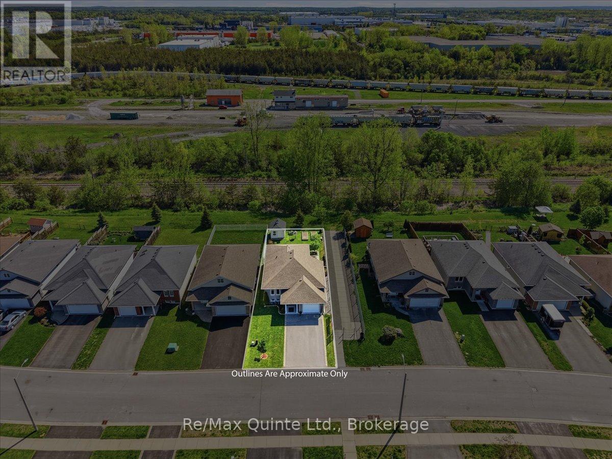139 Greenhill Lane, Belleville, Ontario  K8N 0C7 - Photo 39 - X13160448