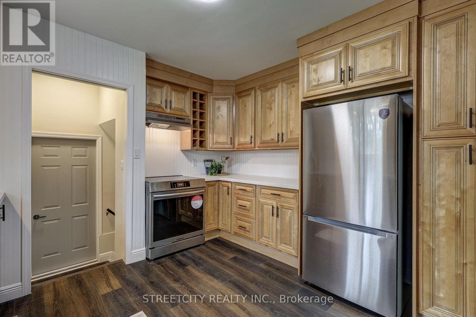10 Vineden Drive, Central Elgin, Ontario  N5P 2M6 - Photo 14 - X13160392