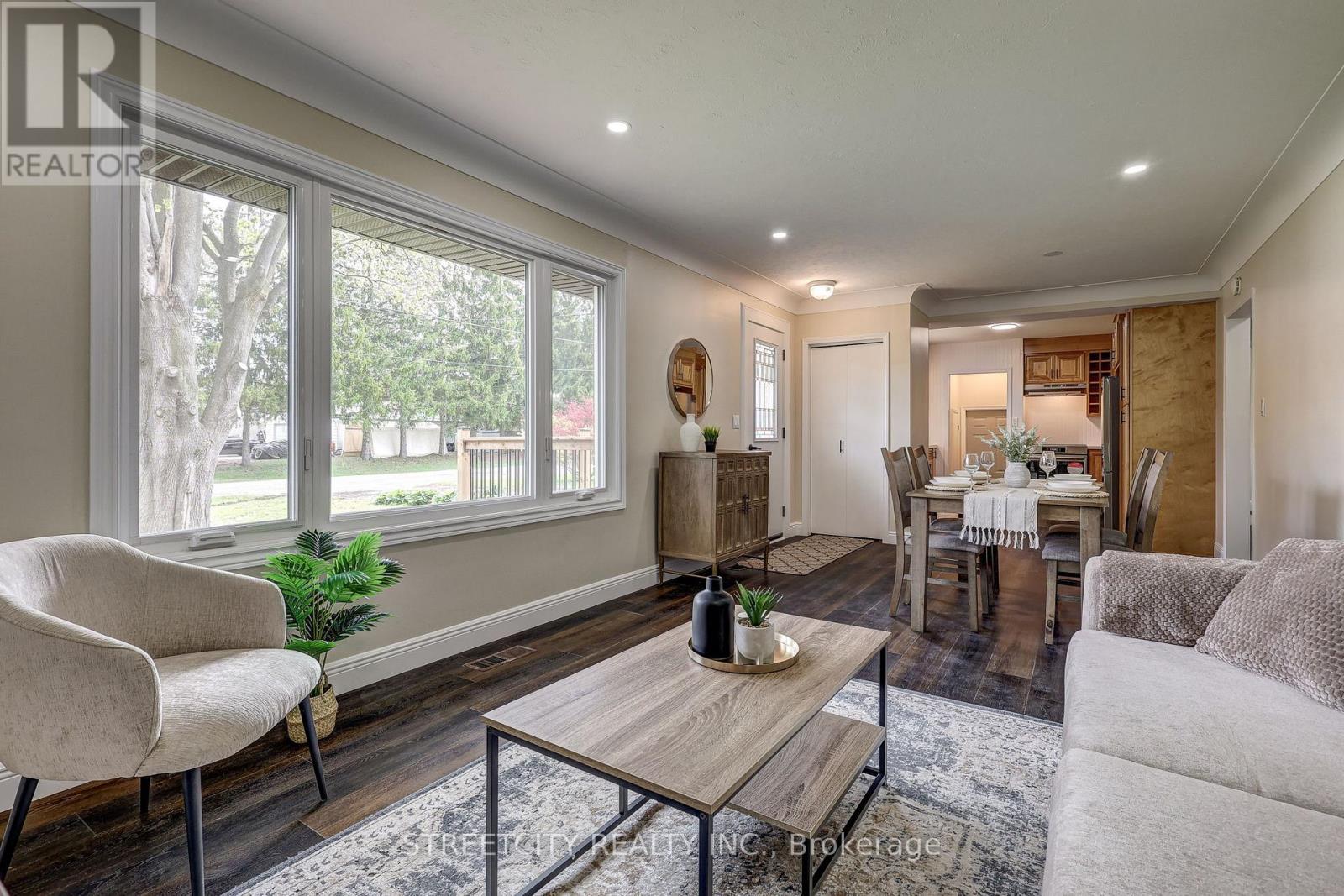 10 Vineden Drive, Central Elgin, Ontario  N5P 2M6 - Photo 6 - X13160392